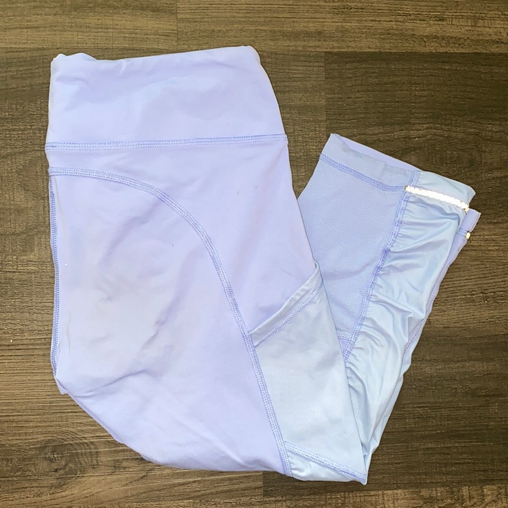 Lululemon Light purple capris